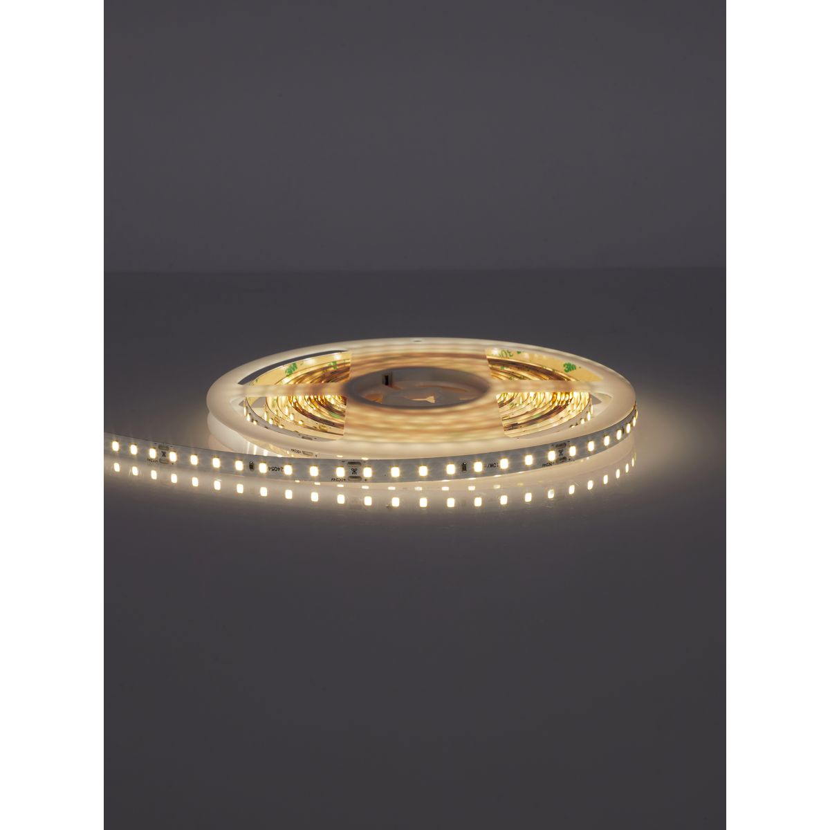 Светодиодная лента LEDS POWER 2835 64/м (6Вт/м) 24В холодная, серия ПРО140 005133