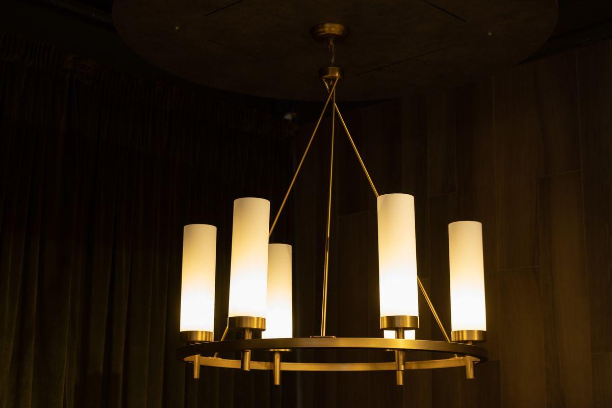 Подвесная люстра Milosh Tendence 0882CL-6GD