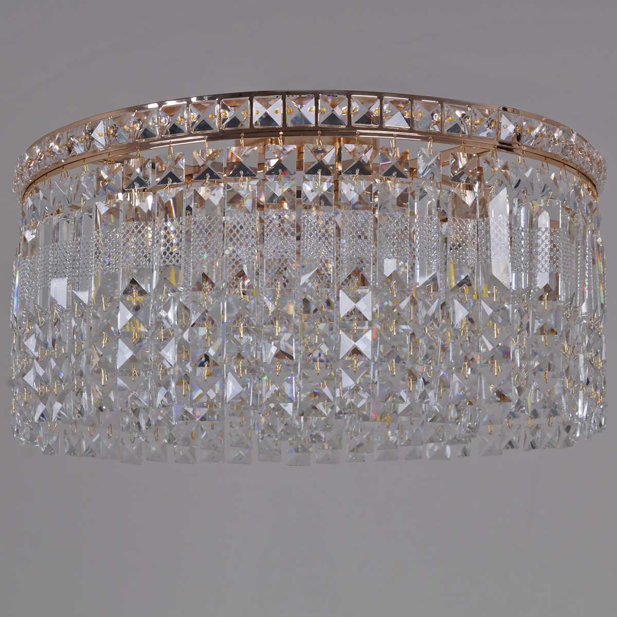 Люстра Reluce 90327-0.3-08 FGD