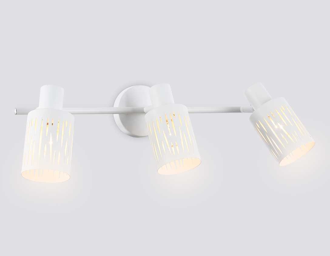 Настенно-потолочный спот Ambrella light TRADITIONAL TR8665
