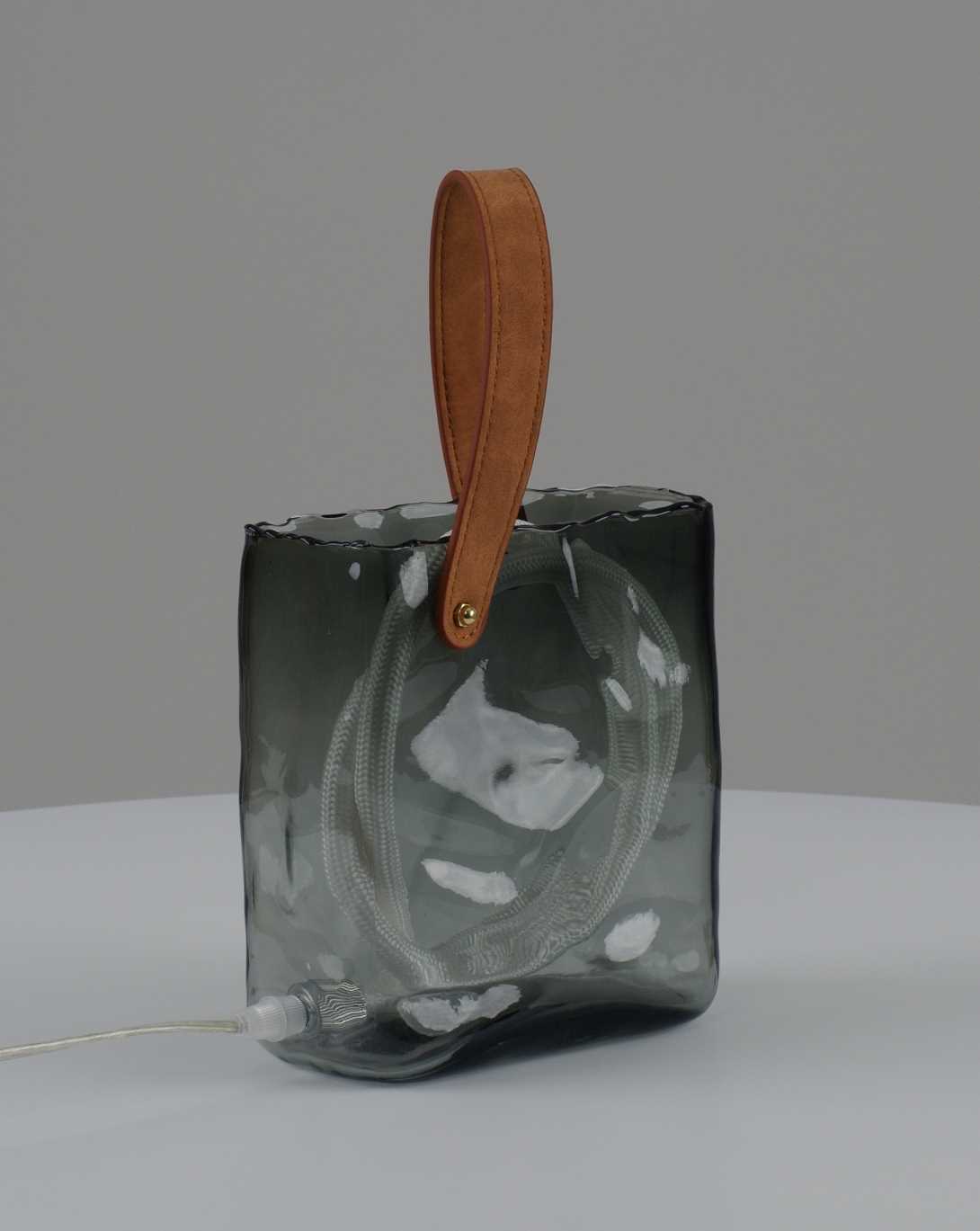 Лампа настольная светодиодная Moderli Bag V11675-TL