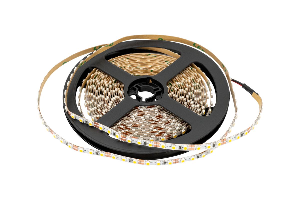 Светодиодная лента SWG 9,6W/m 120Led/m 3528SMD холодный белый 5M SWG3T120-12-9.6-CW-М 009703