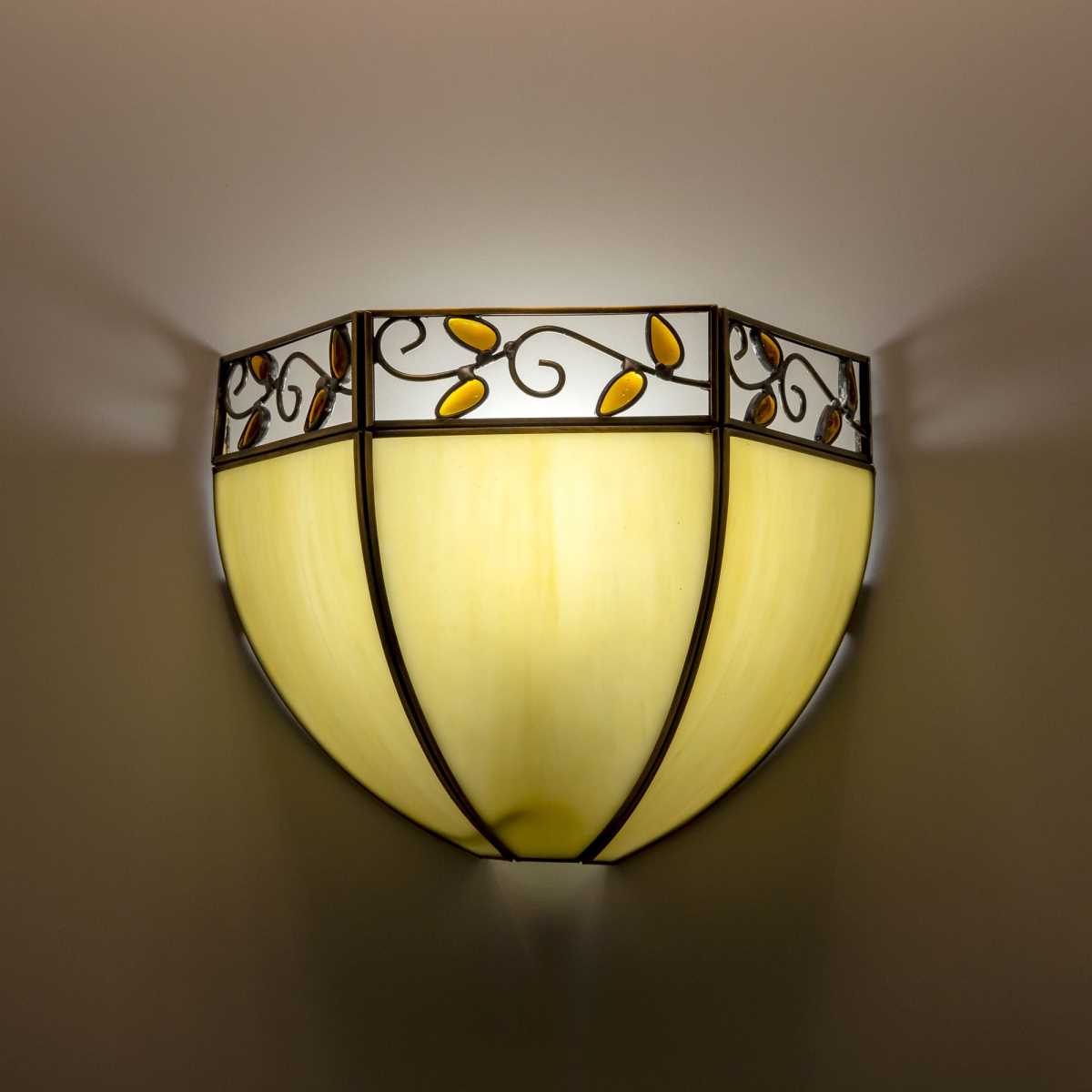 Настенный светильник Citilux Шербург-2 CL440411