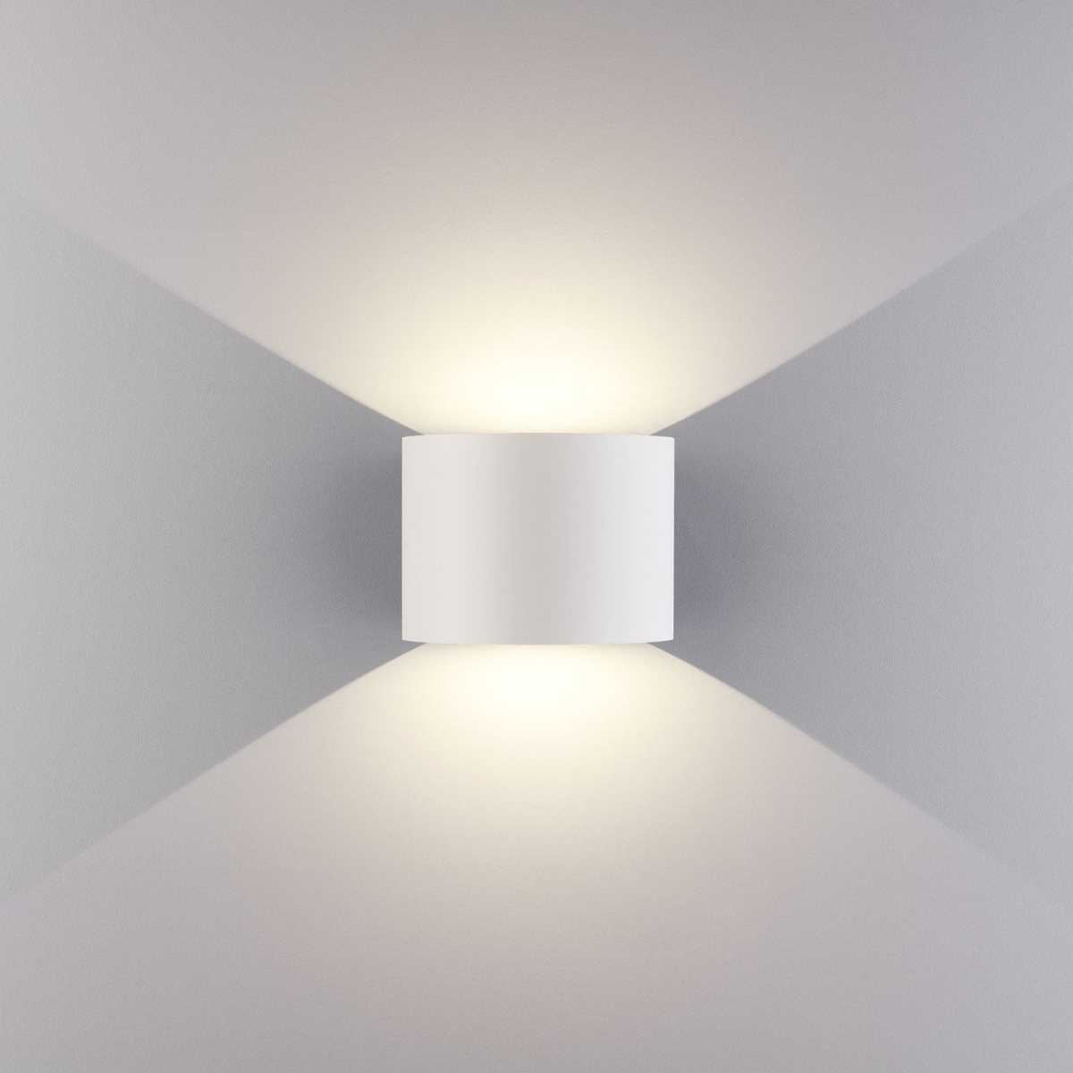 Уличный настенный светодиодный светильник Elektrostandard 1518 Techno LED Blade белый a038830