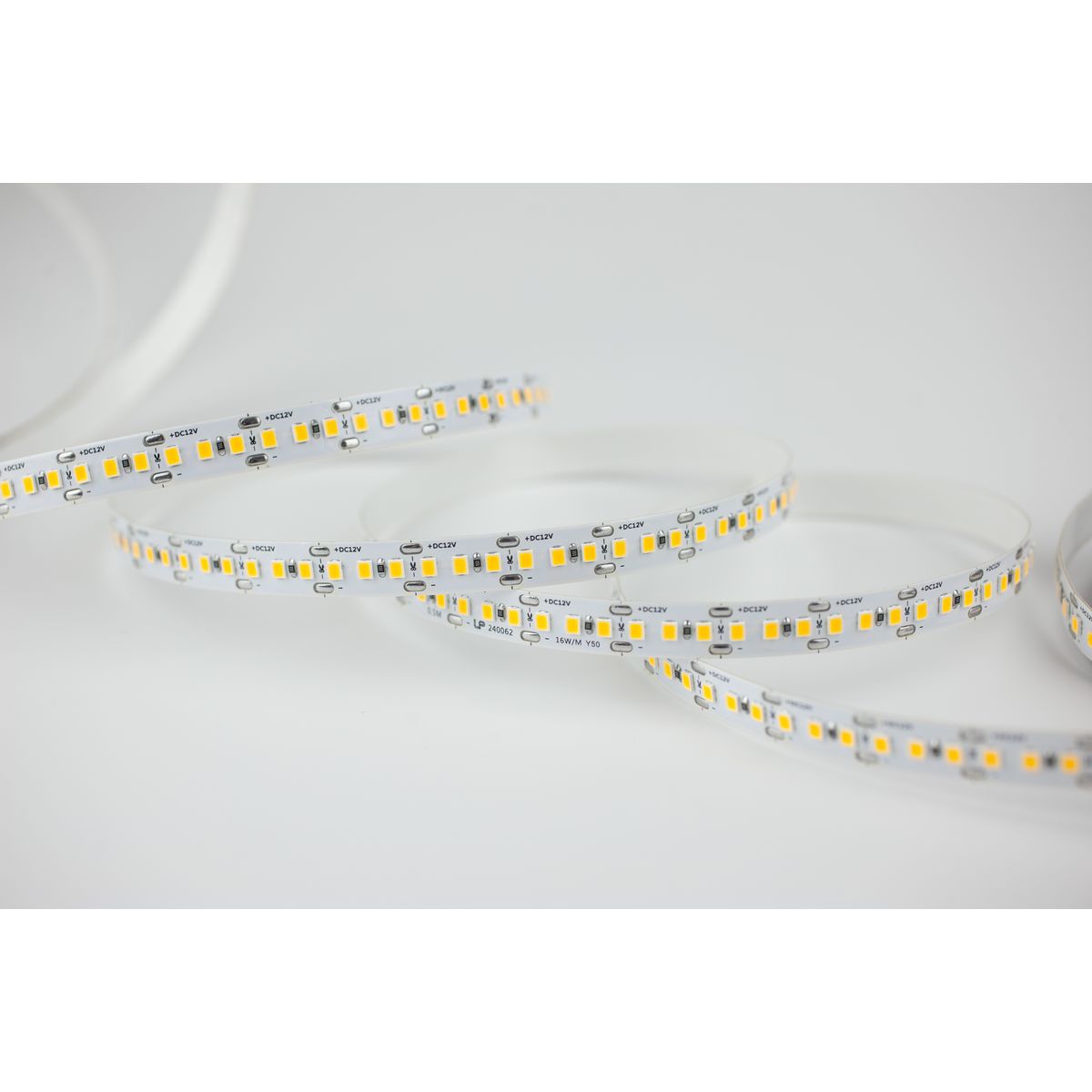 Светодиодная лента LEDS POWER 2835 180/м (16Вт/м) 12В теплая 008738