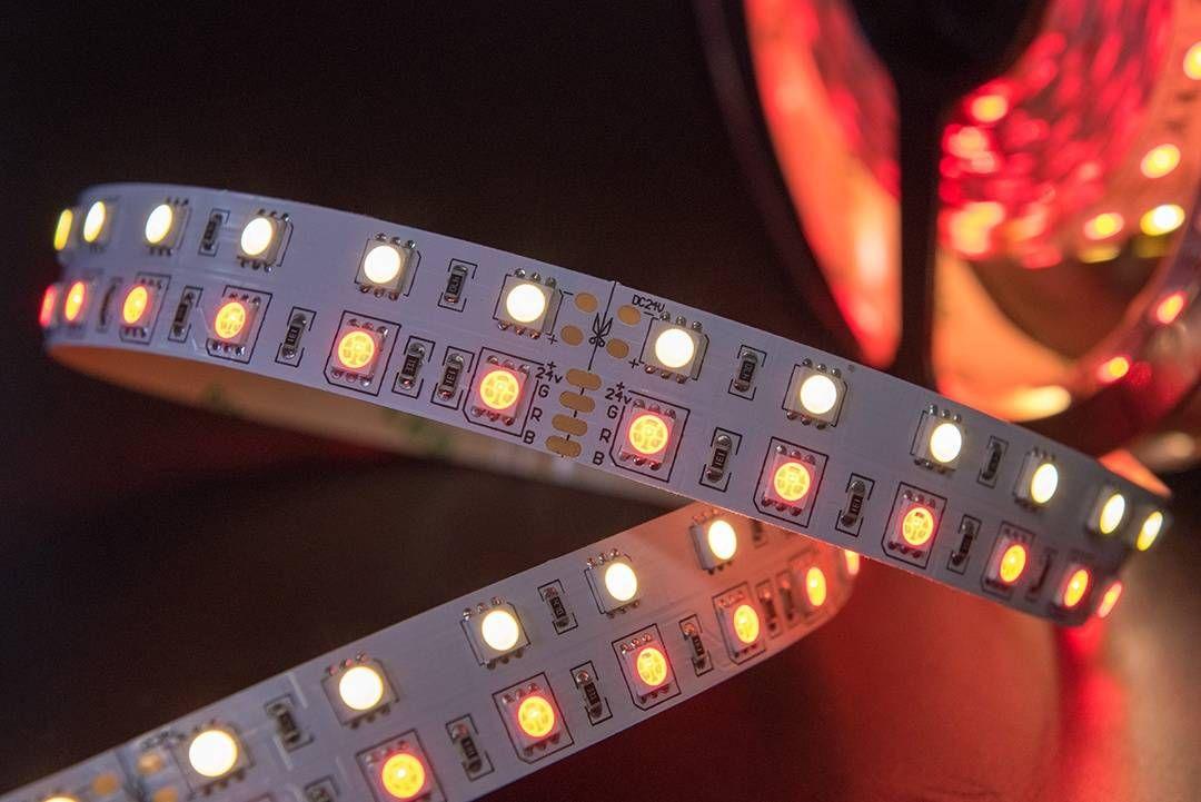 Светодиодная лента SWG 28,8W/m 120LED/m 5050SMD RGB/ теплый белый 5M 901044