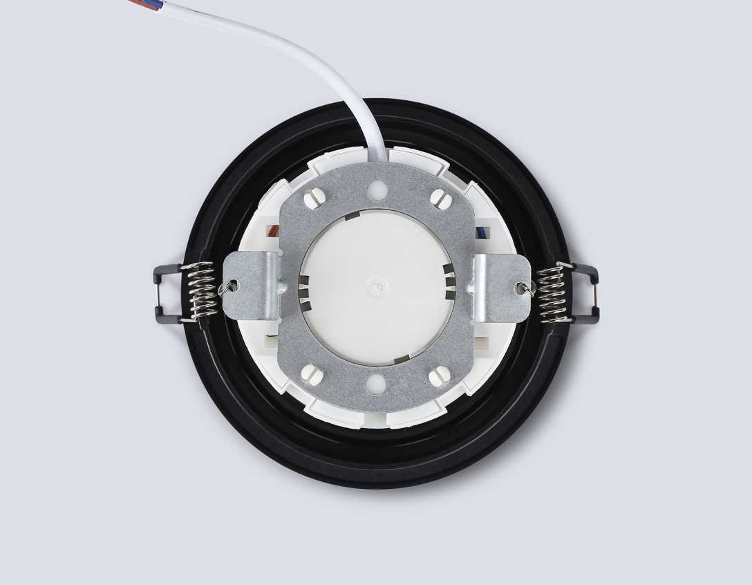Светильник встраиваемый Ambrella Light TN51823