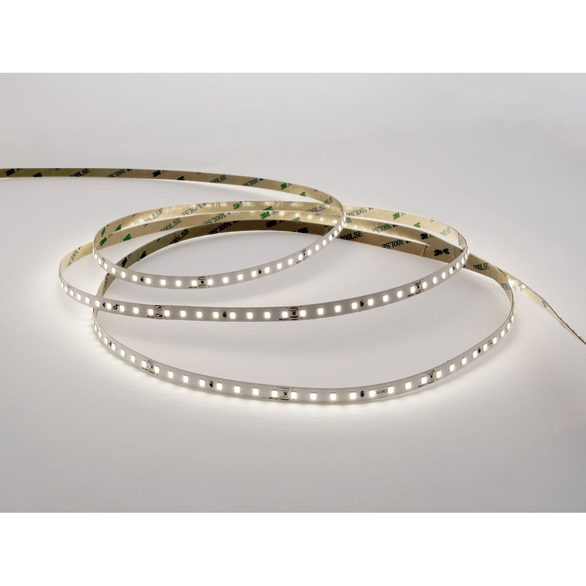 Светодиодная лента LEDS POWER 2835 112/м (10Вт/м) 24В холодная, серия ПРО140 005164