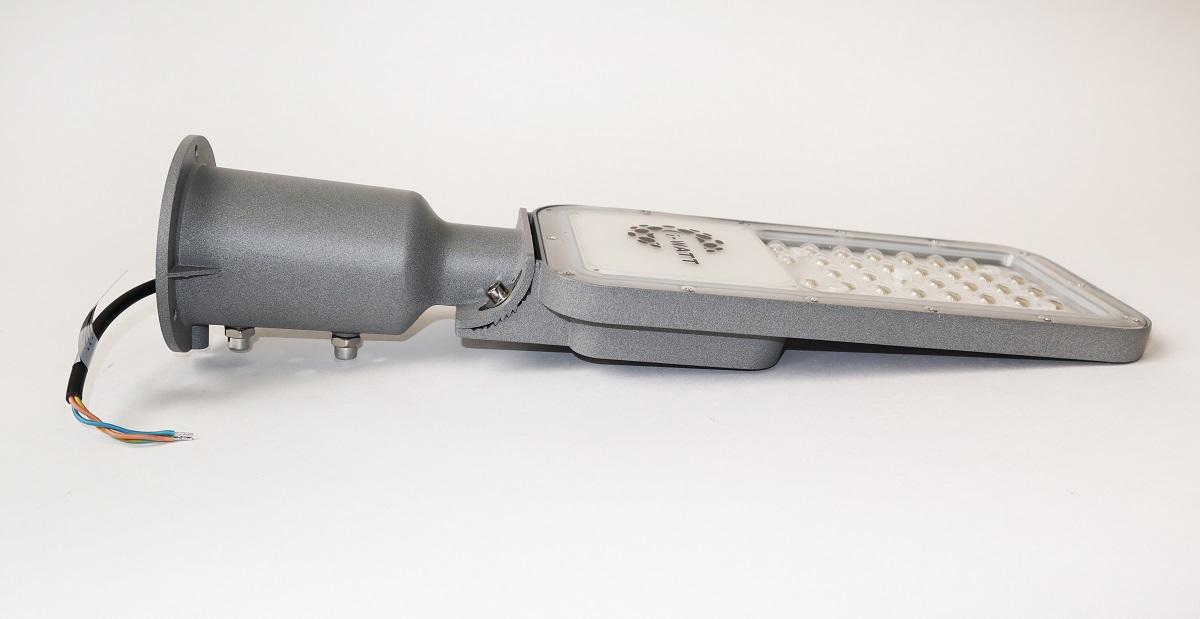 Уличный светодиодный консольный светильник i-Watt i-15104