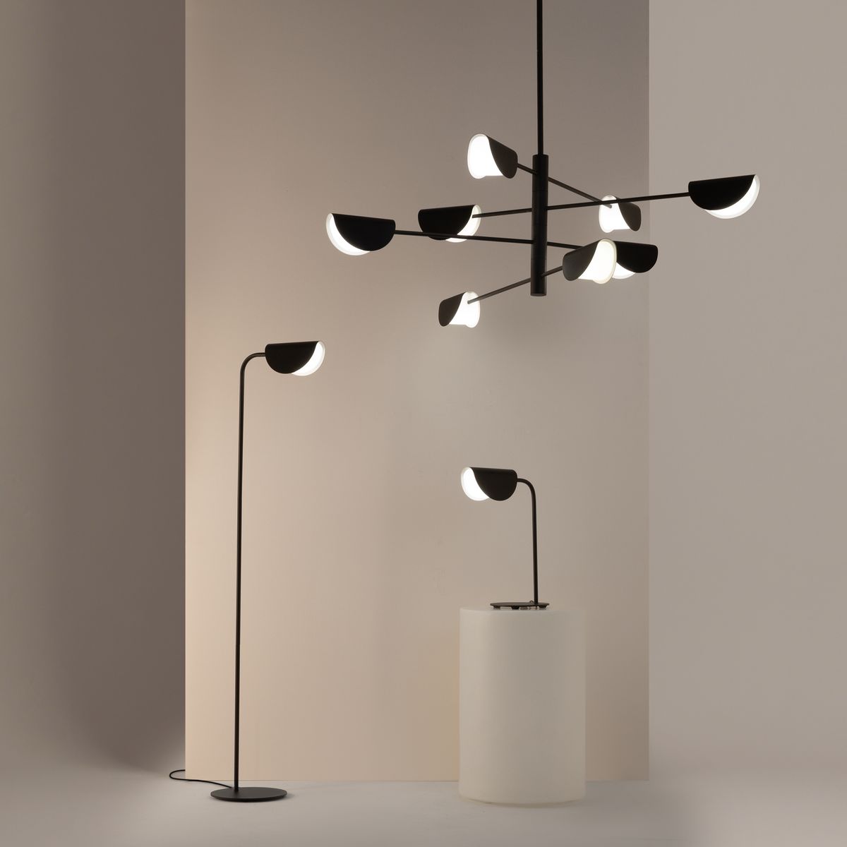 Подвесная люстра Maytoni Technical Mollis MOD126PL-08B