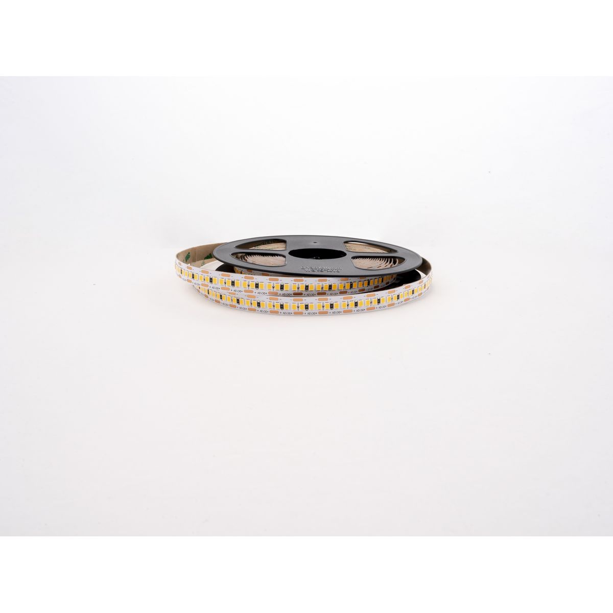 Светодиодная лента LEDS POWER 2835 240/м (18Вт/м) 12В теплая 002309