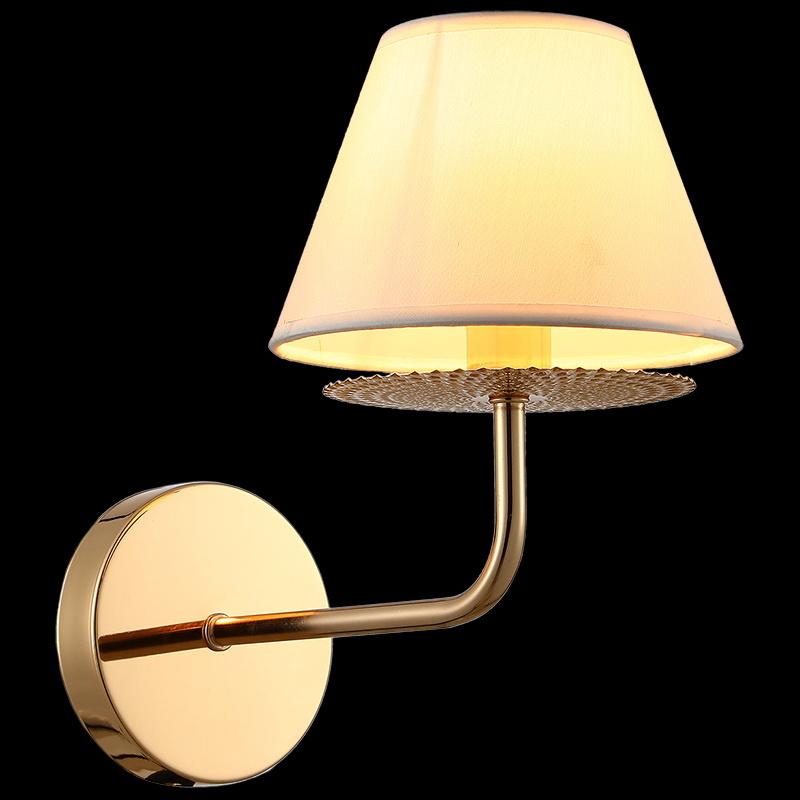 Бра ILLUMICO IL6197-1W-17 GD