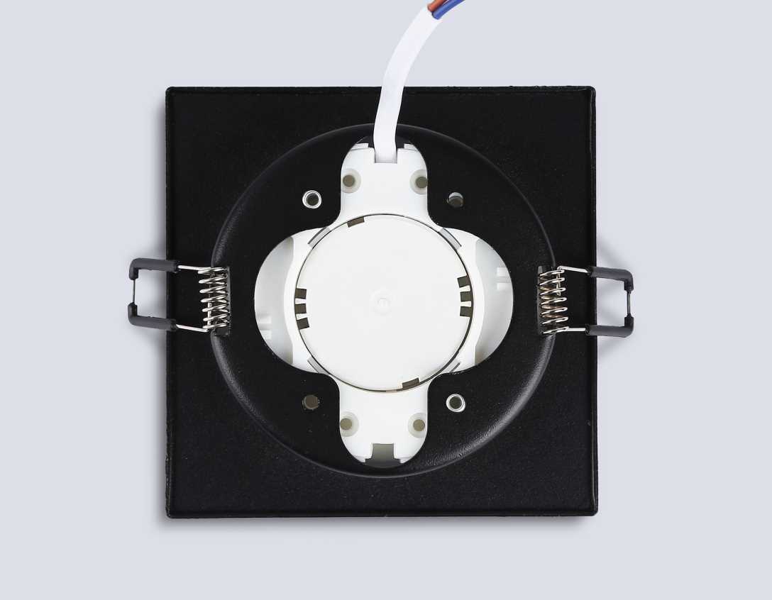 Светильник встраиваемый Ambrella Light TN6710