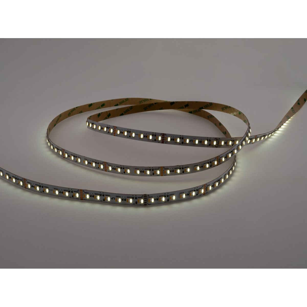 Светодиодная лента LEDS POWER 5050 96/м (26,2Вт/м) 24В RGB+CCT 005997