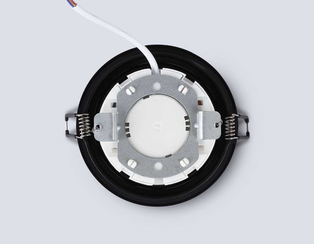 Светильник встраиваемый Ambrella Light TN6604