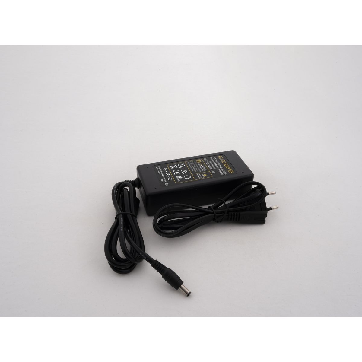 Адаптер LEDS POWER 6А 12В (72Вт) 003245