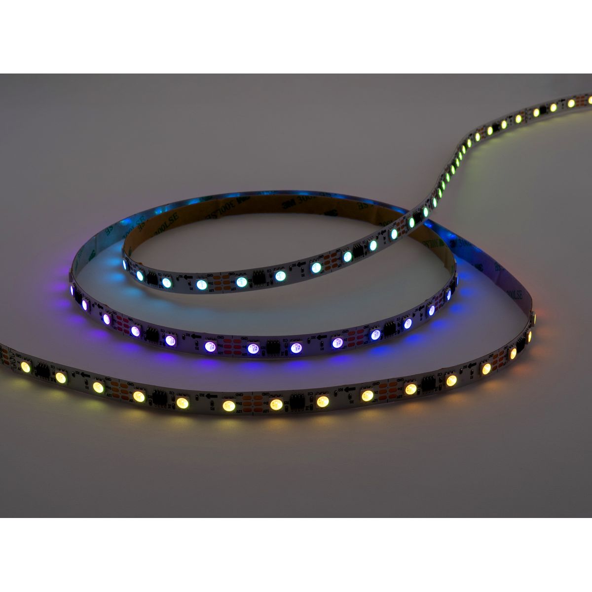 Светодиодная лента LEDS POWER MAGIC-E RGB "бегущий огонь" 5050 60/м (14,4Вт/м) 12В 003450