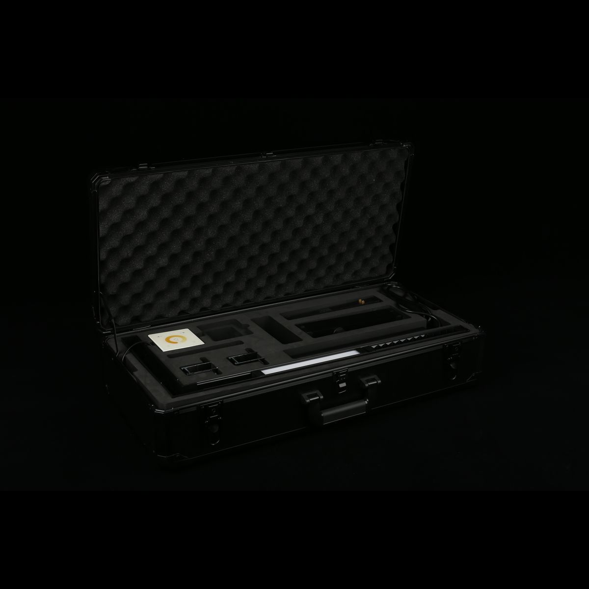 Трековое управление Aployt Suitcase Magnetic track 220v (без экрана)