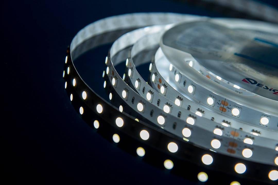 Светодиодная влагозащищенная лента DesignLed 14,4W/m 60LED/m 5050SMD холодный белый 5M 000520