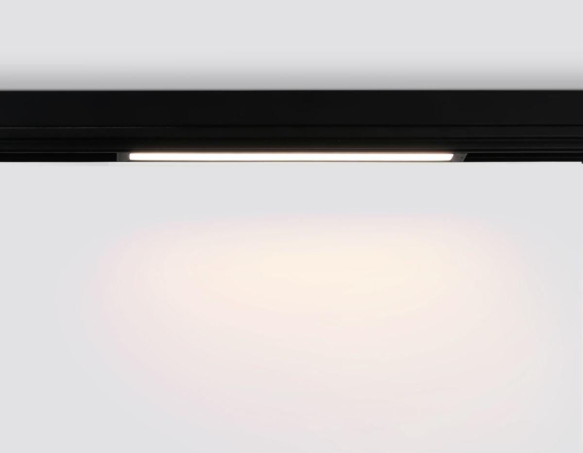 Трековый светодиодный светильник Ambrella Light Track System Magnetic 220V GL1272