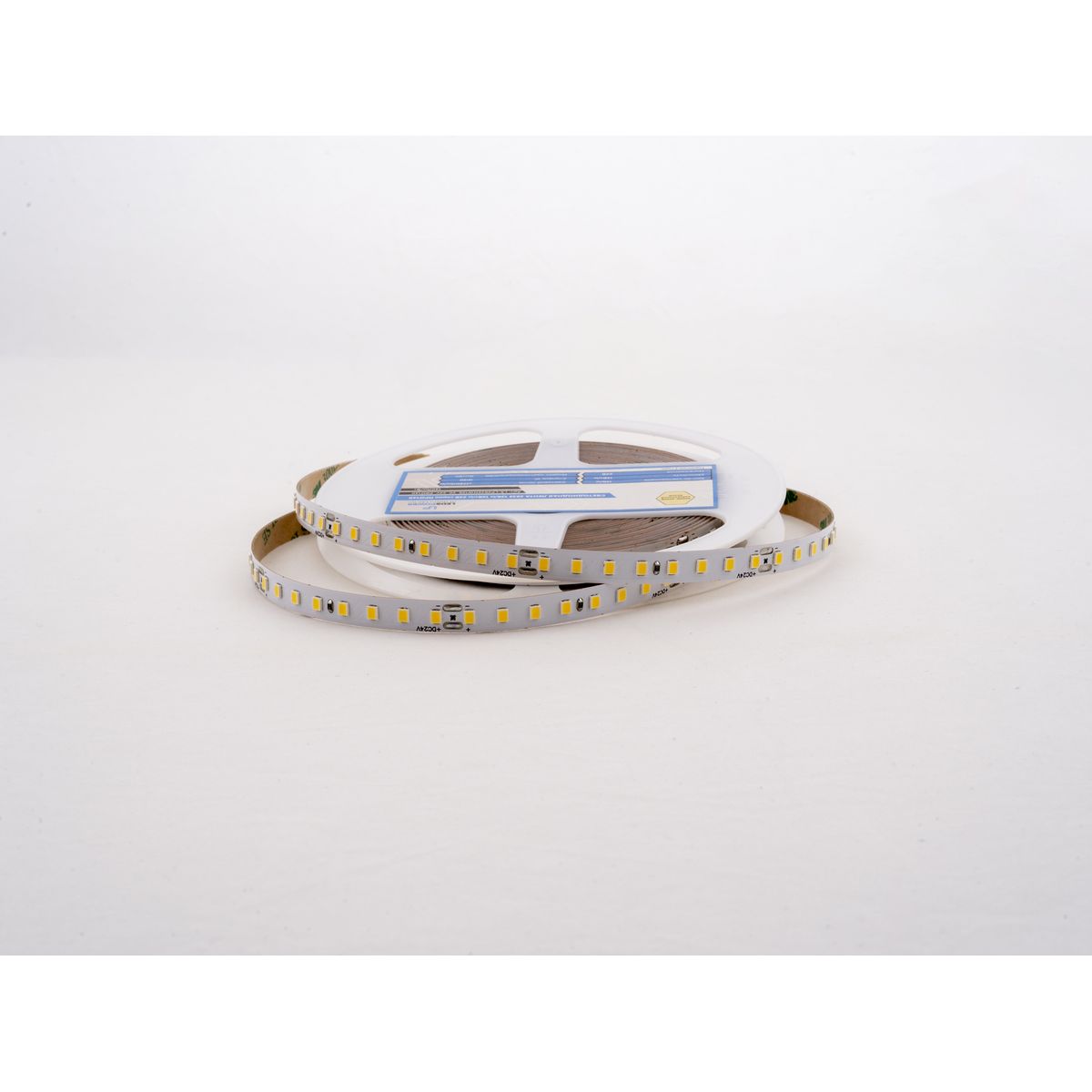 Светодиодная лента LEDS POWER 2835 128/м (12Вт/м) 24В нейтральная, серия ПРО140 005171
