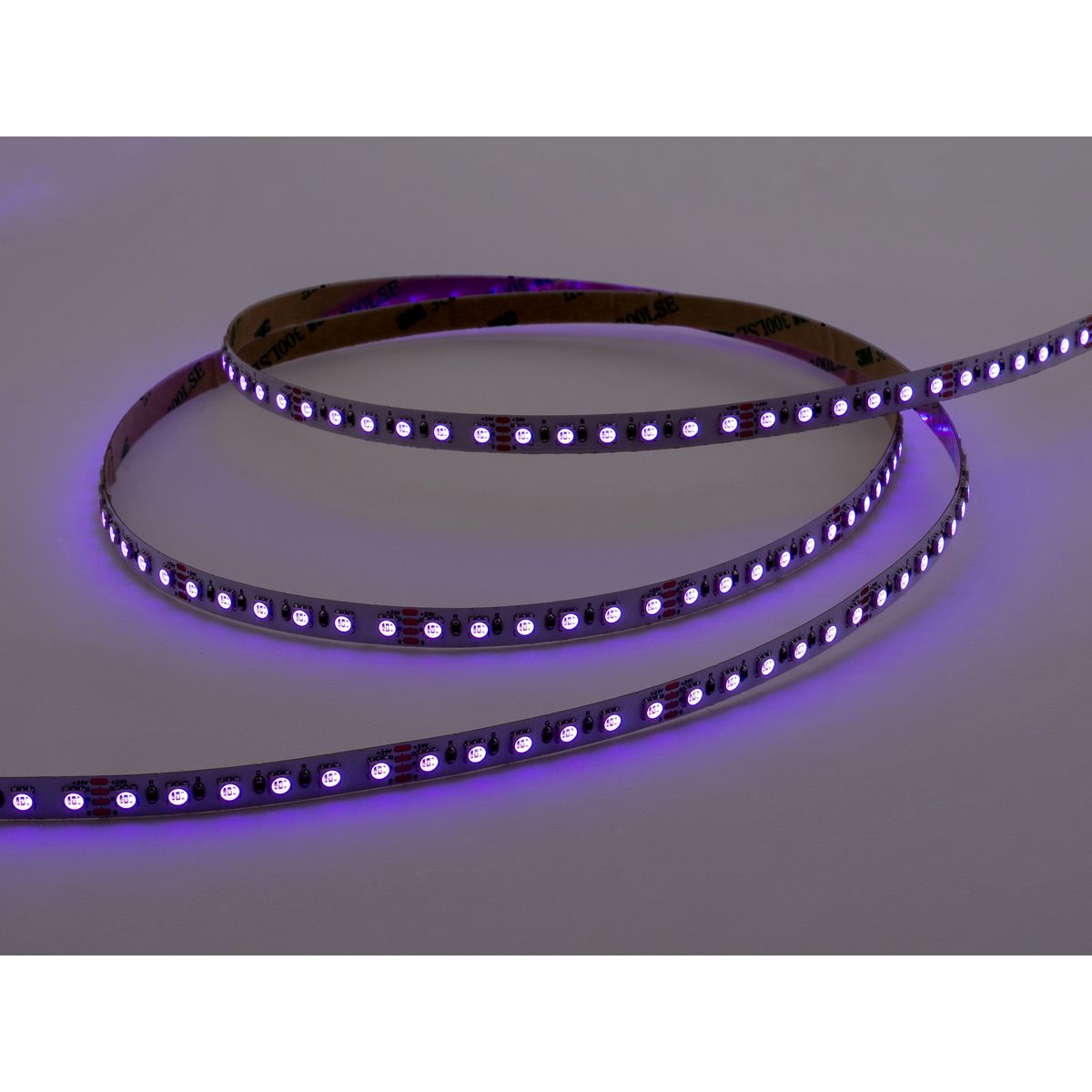 Светодиодная лента LEDS POWER 3535 120/м (14Вт/м) 24В RGB 004761